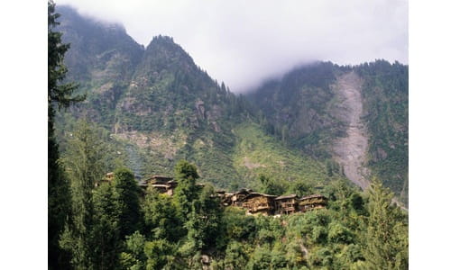 Malana Village: History, Culture, Travel Experience & Nearby Attractions